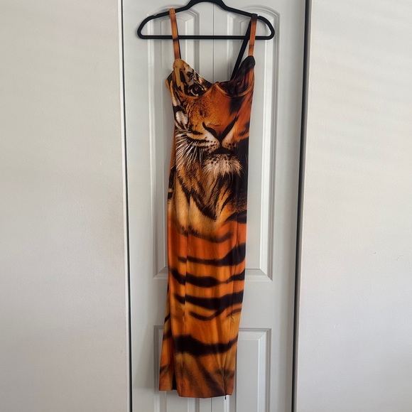 Roberto Cavalli x SKIMS Tiger-Print Orange & Black Maxi Dress with Front Slit - Picture 3 of 9